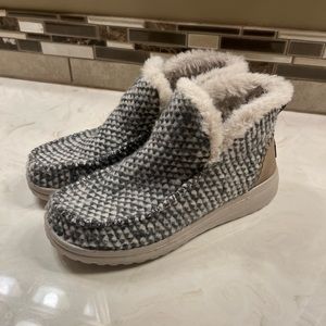 Hey Dude Women’s Boots